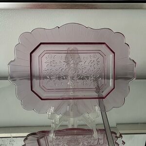 Pink depression glass dish